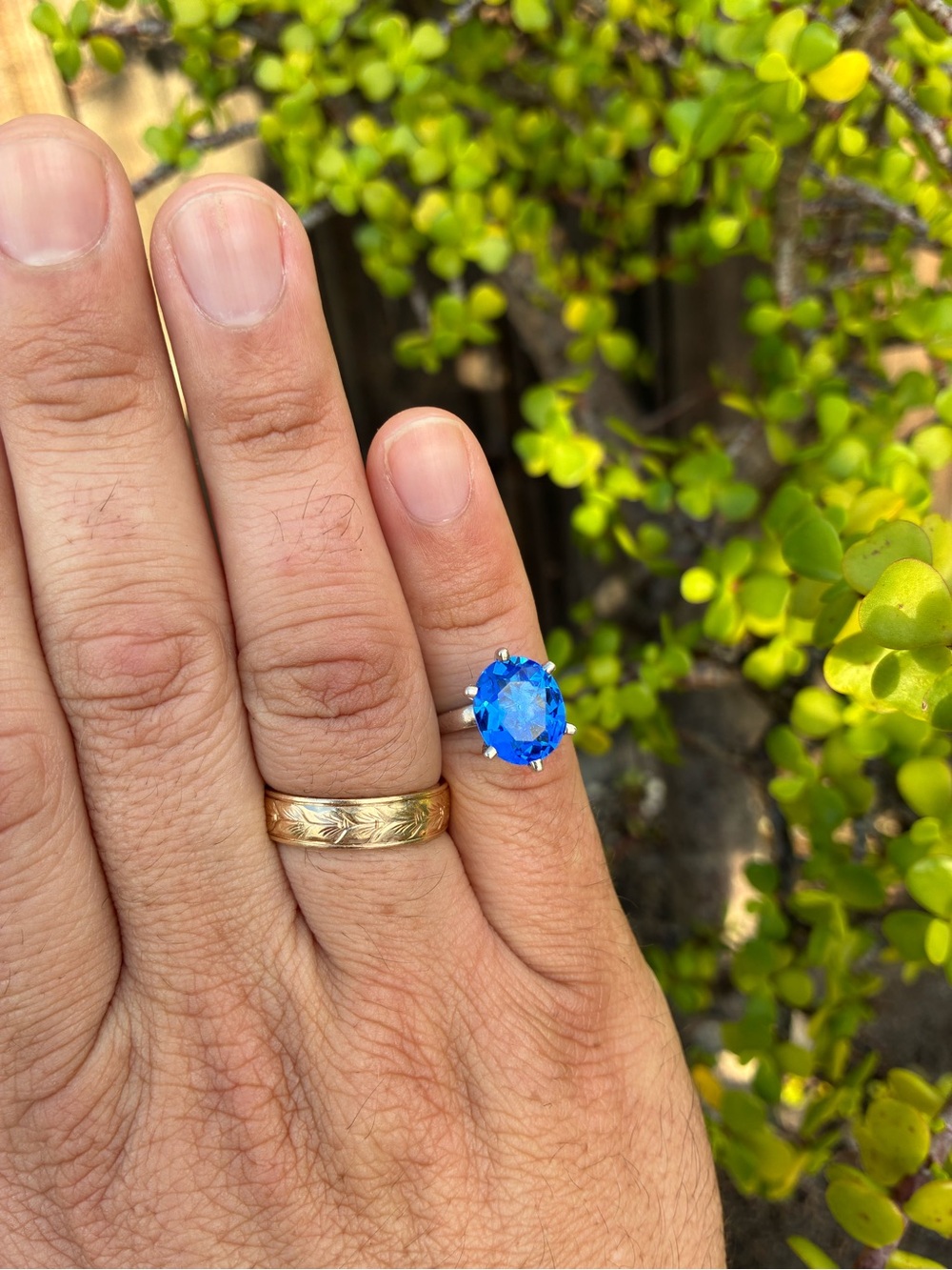 Sterling Silver Ring with Tanzanite Stone - Picture 4 of 14